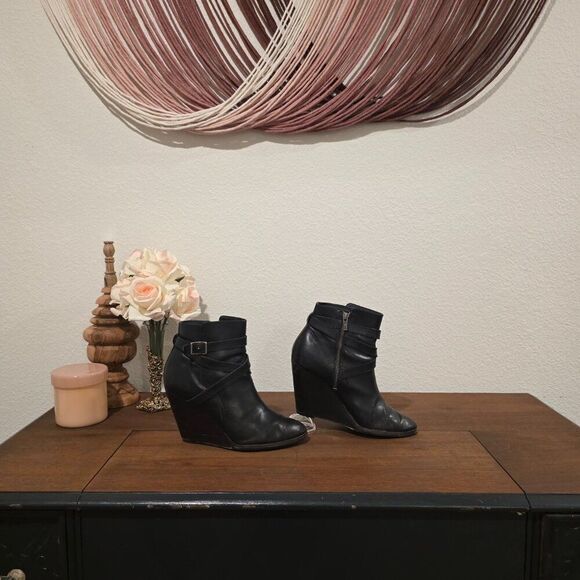 Frye Cece Wedge Leather Strappy Ankle Boot Sz 9.5 - Picture 3 of 6